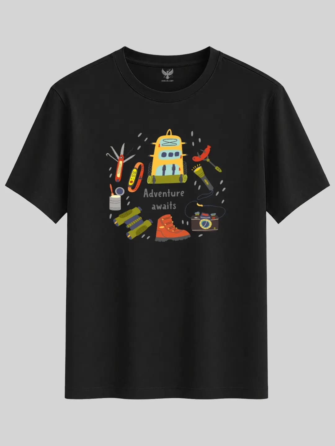 Adventure Awaits Kamp Ekipmanları Baskılı Regular Tişört 1